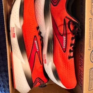 Brooks Glycerin 21 running shoes